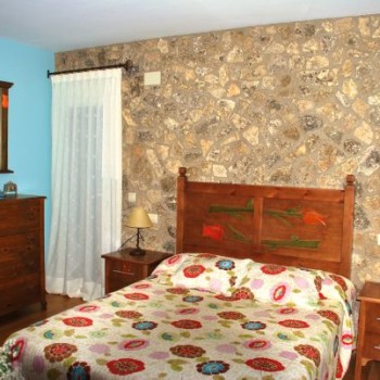 Dormitorio color madera